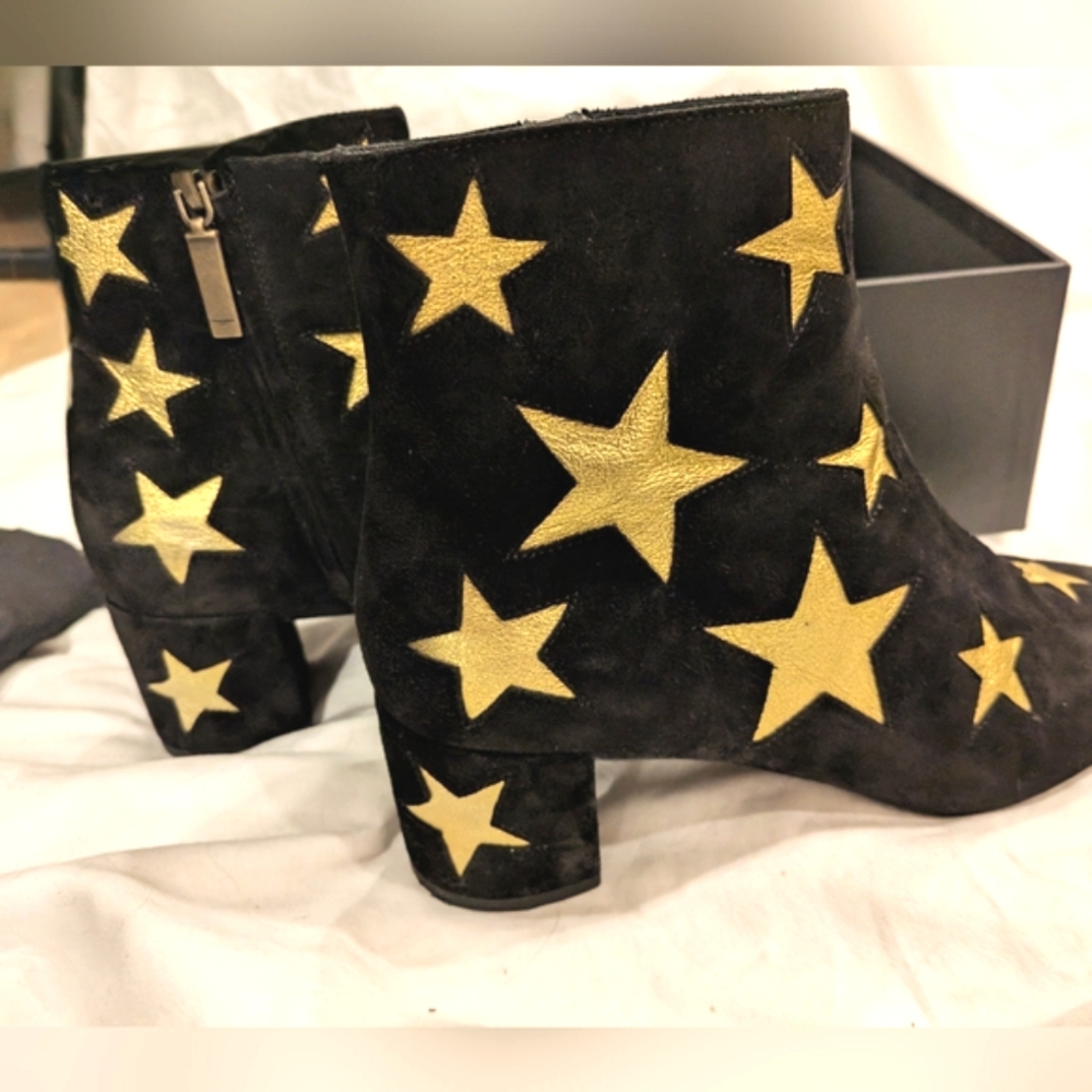Saint Laurent Star Suede Ankle Booties - Picture 6 of 13